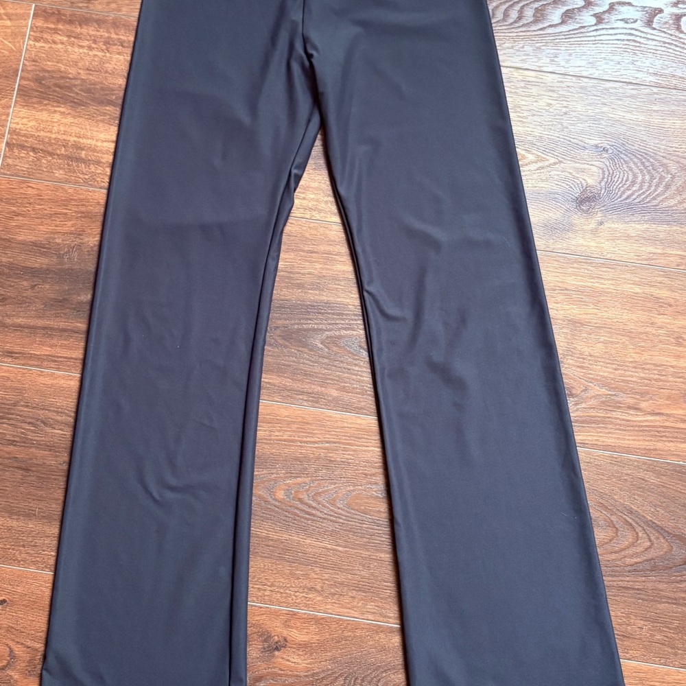 Bally Total Fitness Yoga Pants